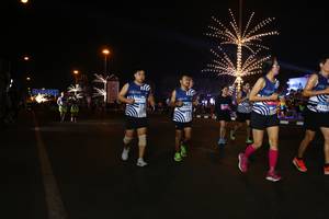 BIB: 44433, 4290, 414
                            <button type="button" onclick="openModal(23047747)" class="btn btn-primary btn-sm float-right btn-popup" data-toggle="modal" data-target=".modal-high-quality">
                        <i class="fas fa-shopping-cart"></i> Add to Cart
                    </button>
                                            <button type="button" onclick="isThisMe(23047747, true)" class="btn btn-success btn-sm float-right btn-popup btn-isme hidden" data-toggle="tooltip" data-placement="bottom" title="นี่คือรูปของคุณใช่ไหม คลิกที่นี่เพื่อเอาเข้าอัลบั้ม">
                        <i class="fas fa-plus"></i> Add to album
                    </button>
                    <button type="button" onclick="isThisMe(23047747, false)" class="btn btn-warning btn-sm float-right btn-popup btn-isnotme hidden">
                        <i class="fas fa-ban"></i> Remove from album
                    </button>